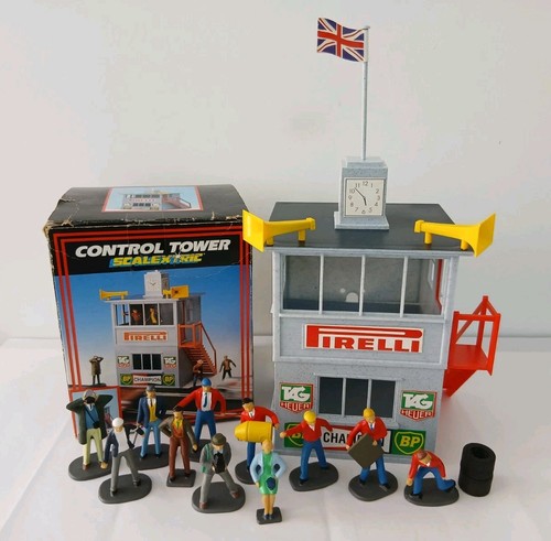 Scalextric control tower 642 - scalextric,