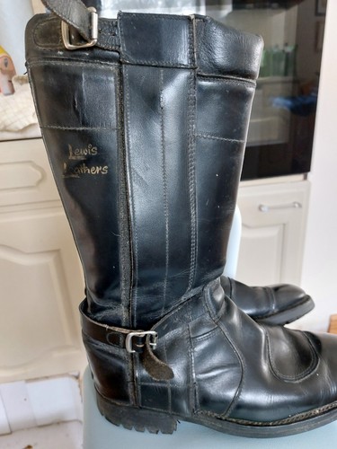 Lewis motorcycle boots size - , 8