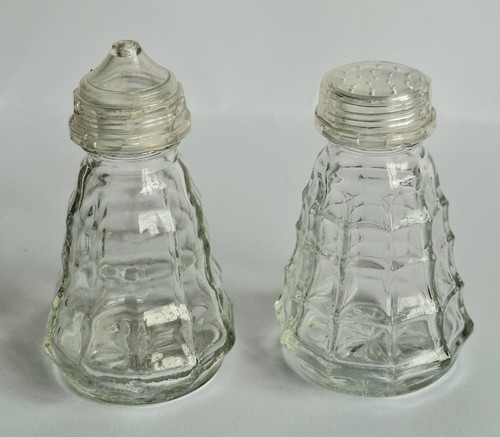 Jacobean vtg mid century - jacobean, glass