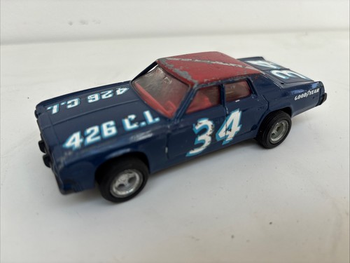 Dinky toys plymouth gran fury - dinky,
