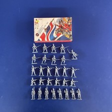 Airfix Toy Soldiers Boxed set of Waterloo British Infantry 1/32