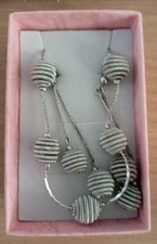 Unique Rare Vintage MONET Signed Silver tone bracelet & Ear-rings Set Giftboxed