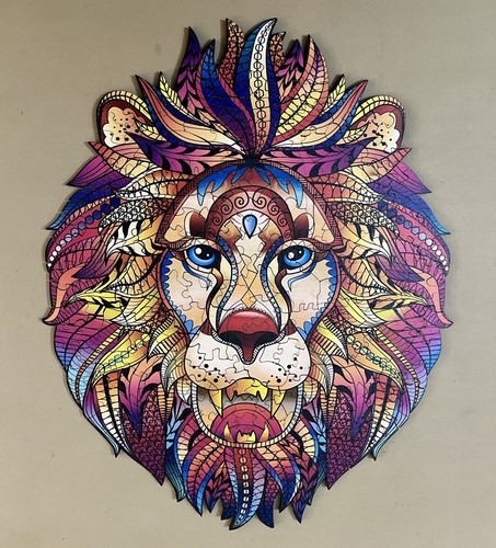 Wooden jigsaw puzzle lion - jigsaw,