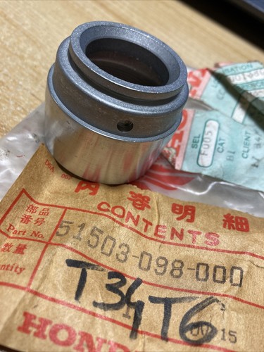 Honda 51503 098 000 fork - honda,