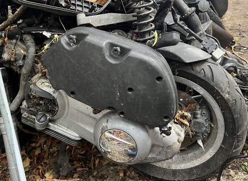 Vespa gts 2008 - most, parts