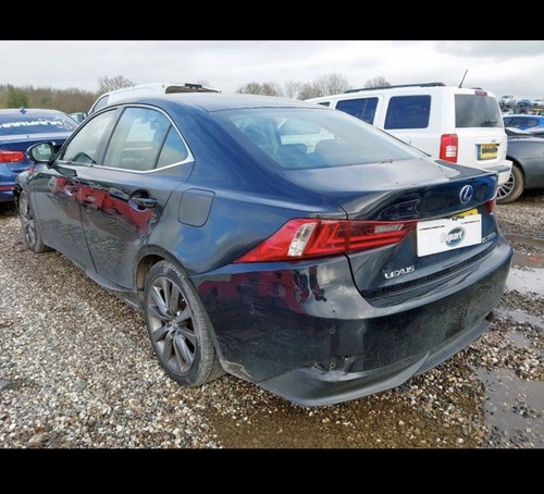 Lexus is300 is300h wheel nut - is300,