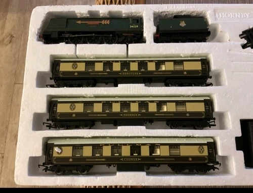 Hornby r1119 the golden arrow - r1119,