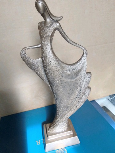 Just dance cold - cold, cast