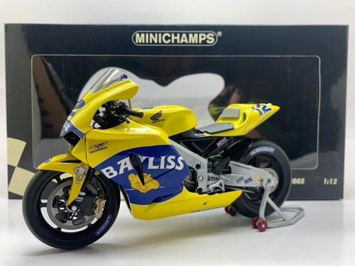 Model bike honda rc211v - model,