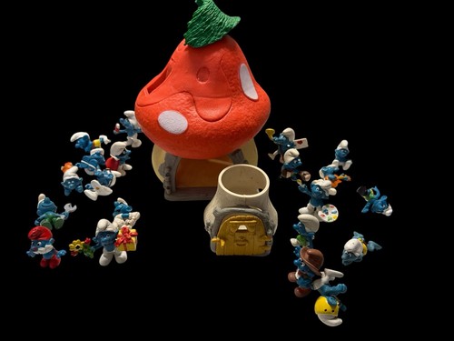 Smurf toadstool house and - house, 20