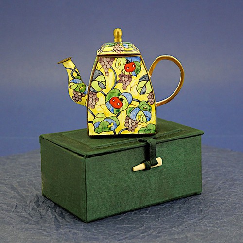 Trade aid miniature enameled - +,
