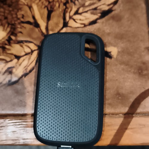 Sandisk extreme portable ssd - sandisk,