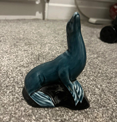 Poole pottery english blue - poole,