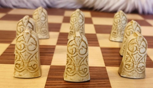Chess pawns for the 8 - 8,