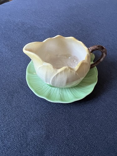 Carlton ware yellow water lily - yellow,