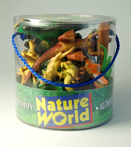 Large tub dinosaurs plastic - large,
