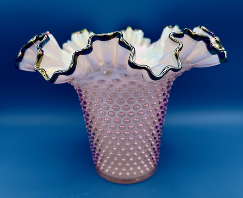 Fenton glass 2002 - fenton,