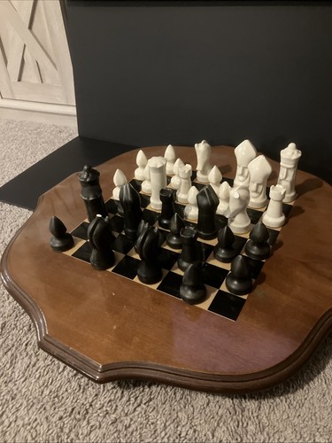 Victorian walnut wood - walnut, cut