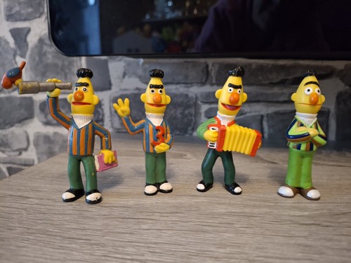 Sesame street bert - bert, looking