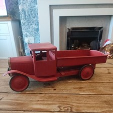 Tri-ang Tipper Lorry Red 1940's Bedford Pressed Steel Toy