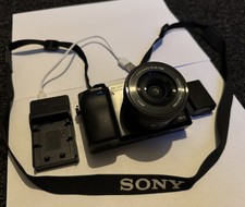 Sony Alpha A6000 24.3MP