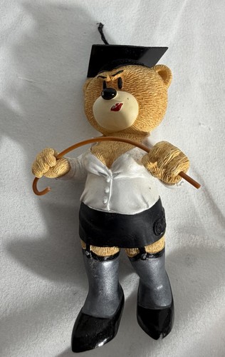 Bad taste bears miss - taste,