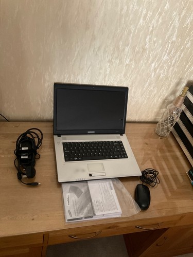 Samsung r519 laptop - samsung,