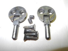 VINTAGE SINGER SEWING MACHINE