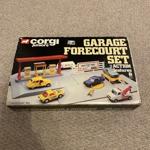 Corgi juniors garage forecourt - corgi,