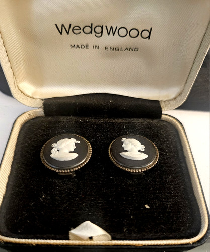 Vintage wedgwood black - vintage,