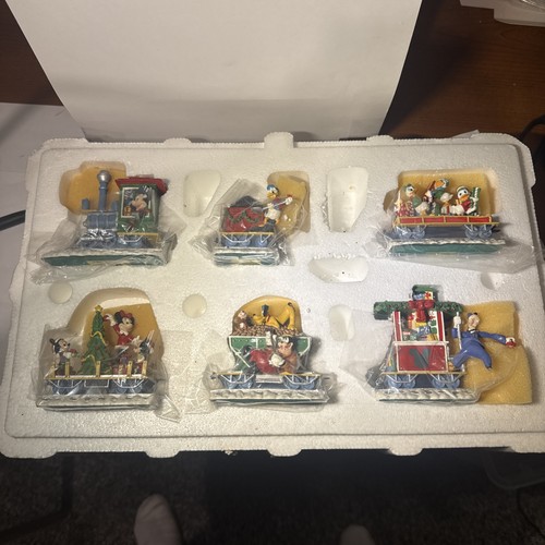 Danbury mint mickey s - danbury,