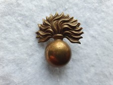 GRENADIER GUARDS BRASS CAP BADGE 17 POINT