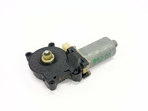 0130821922 front power window