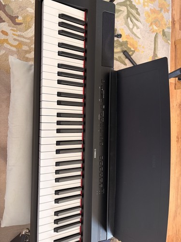 Yamaha 121 digital piano - yamaha,