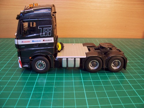 Tekno mercedes x - 6,