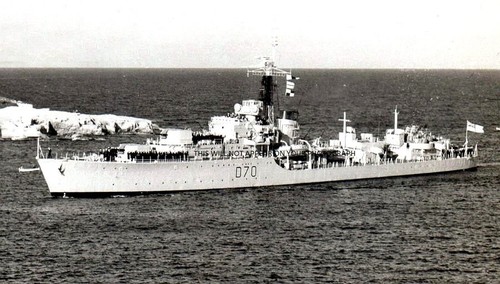 Royal navy battle class - royal,