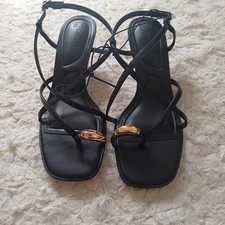 Black Kitten Heel 5 Flip Flop Strappy Sandal Size 5 Gold Low Heels Party