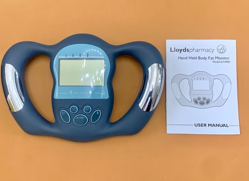 Handheld body fat monitor - body,