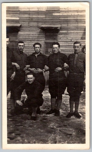 Vtg snapshot group of 5 - group,