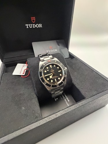 Tudor black bay - tudor,