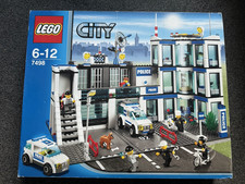 Lego City 7498 Police Station