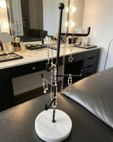 Jewellery tree - jewellery,