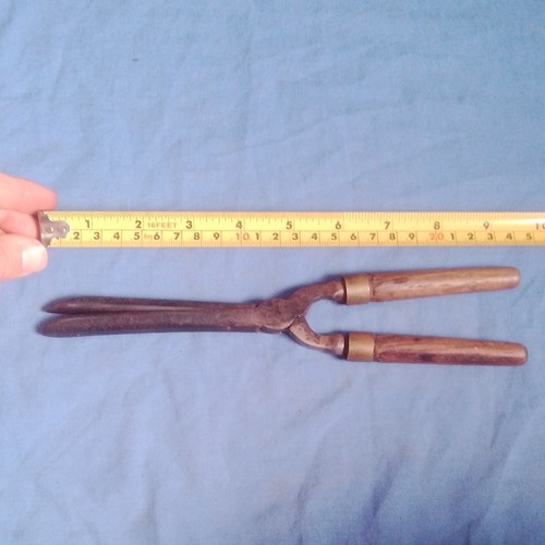 Vintage marcel d - (antique?), "d"