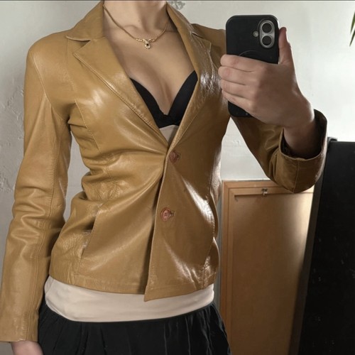 Old label river island tan - old,
