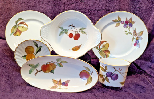 Job lot royal worcester - job, of