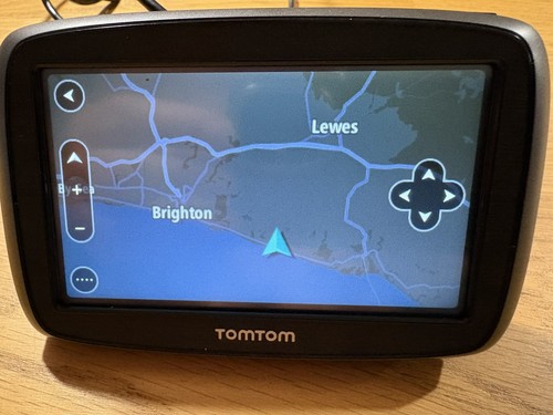 Tomtom 400 gps sat nav - sat, with