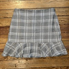 Preppy school girl ruffly