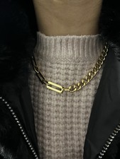Chunky Gold Chain Necklace –