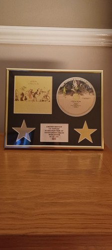Genesis display limited - genesis,