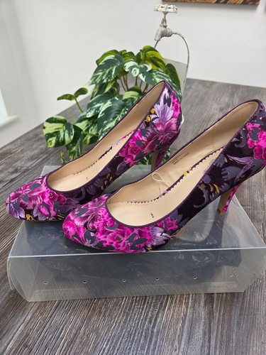 Debut velvet effect - debut,
